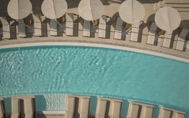 Yi Hotel Mykonos