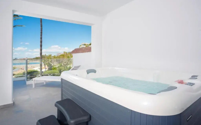 B51 Executive Flats Marbella Puerto Banus