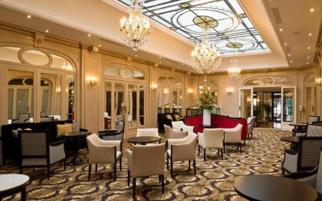 Hotel Saint Petersbourg Opera