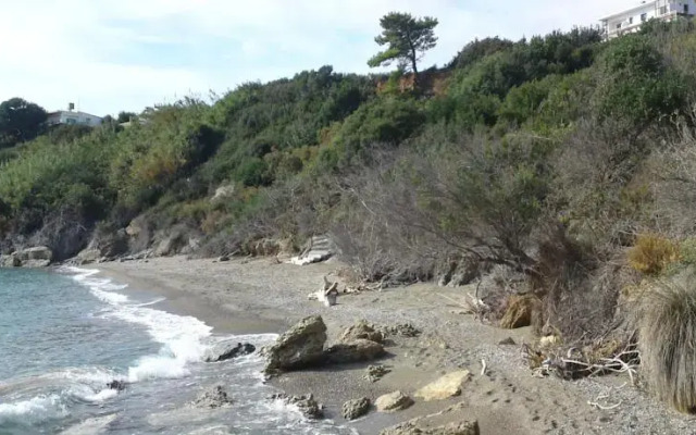 Eden Beach
