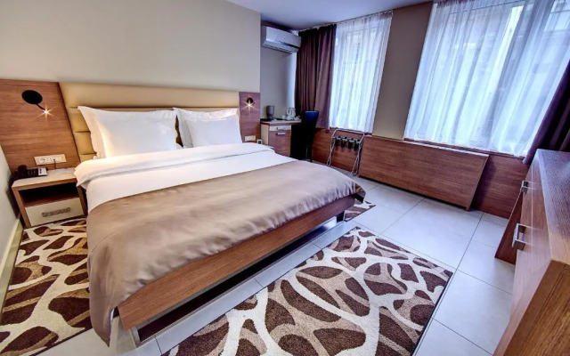 Hotel Srbija Garden Ex Garni