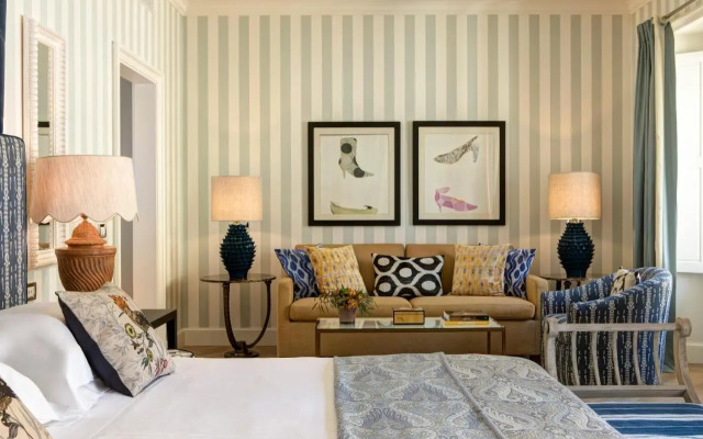 Hotel Savoy