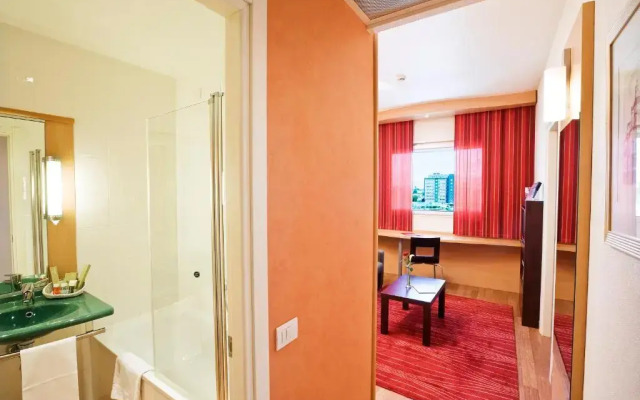 Hotel Rafael