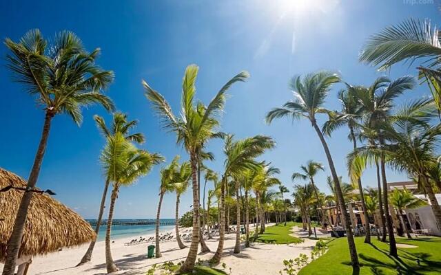 Blue Beach Punta Cana A102