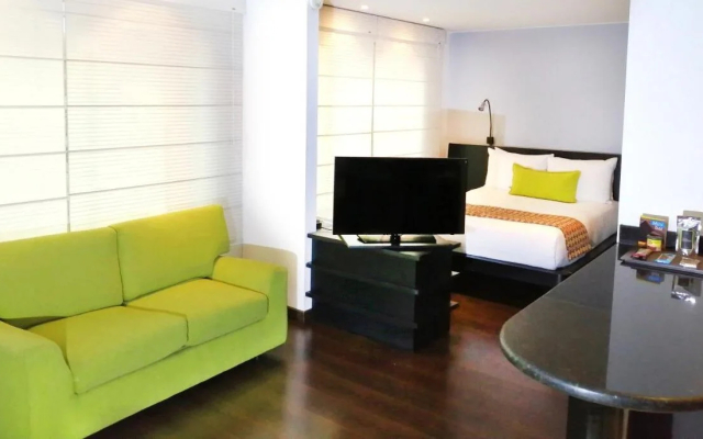 Richmond Suites Hotel