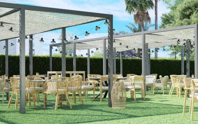 Отель HSM Atlantic Park Hotel