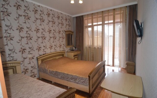 Hotel Assol
