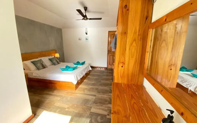 Kaani Villa