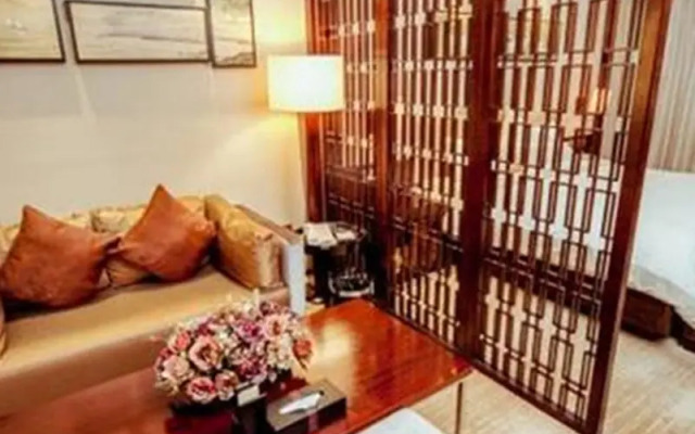 King Royal Hotel Yunfu