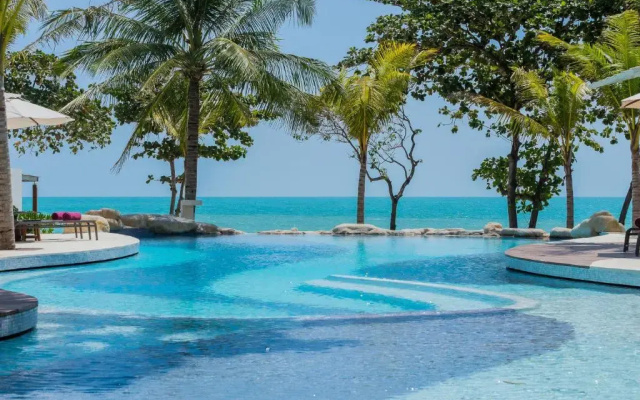 White Sand Samui Resort