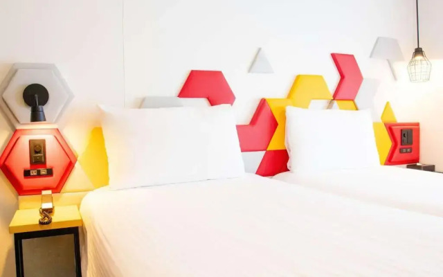Ibis Styles Tokyo Bay