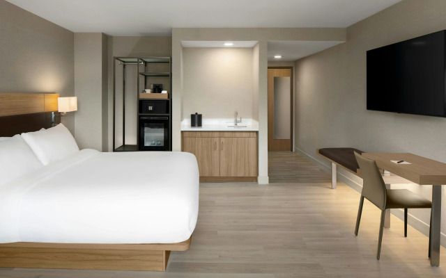 AC Hotel by Marriott Portland Lake Oswego