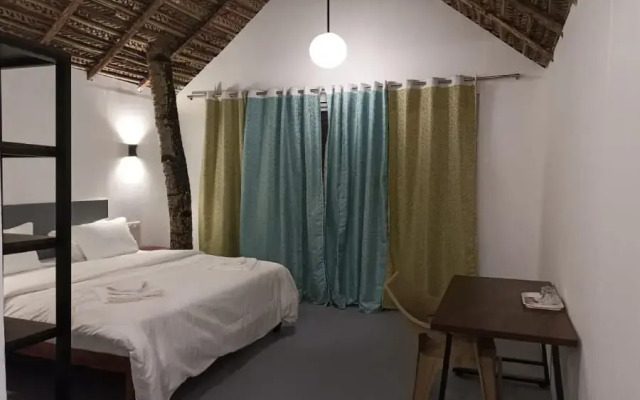 Agonda Beach Chalets
