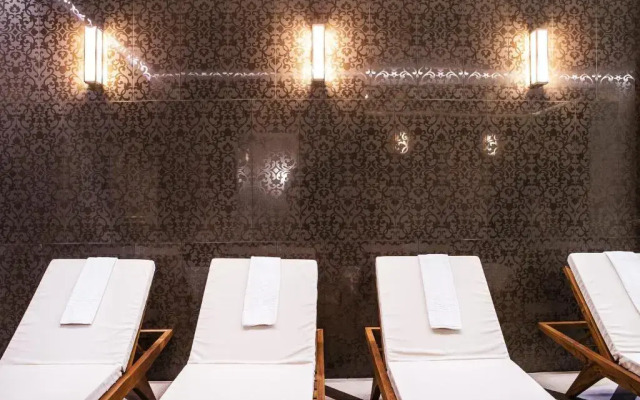 Hotel Borg by Keahotels