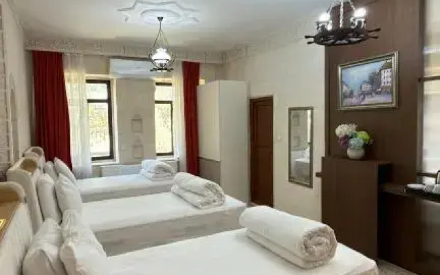 Turabdin Hotel