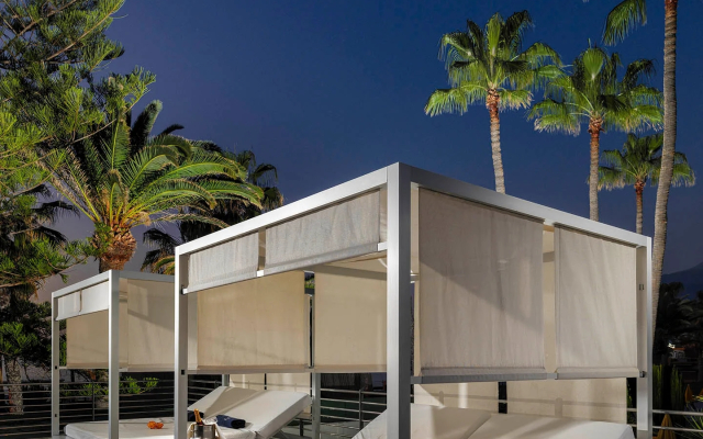 H10 Las Palmeras Hotel