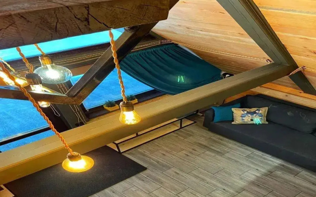 Volki Hotel