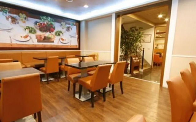 Kindness Hotel - Fengshan