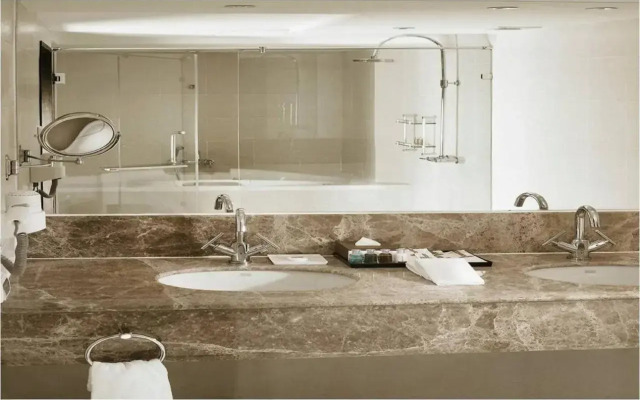 S15 Sukhumvit Hotel