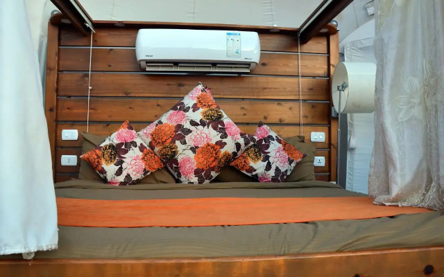 Wadi Rum Bubble Luxotel - Campsite