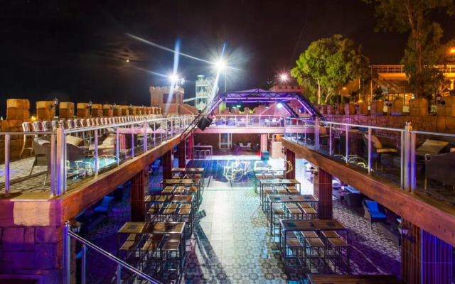 Eftalia Marin Resort Hotel