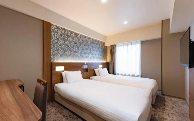 Отель The OneFive Osaka Namba Kuromon