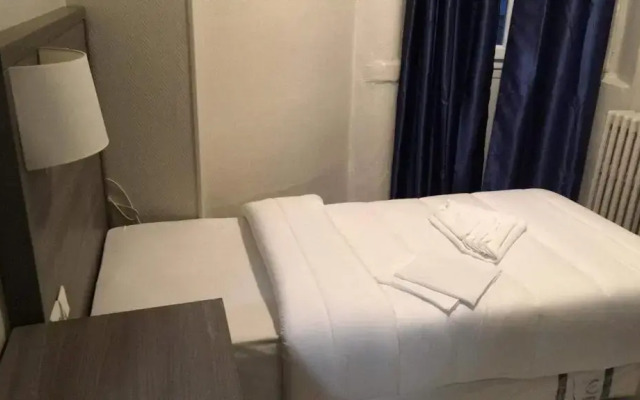 Pax Hotel