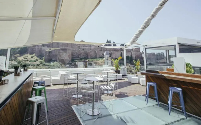 Alcazaba Premium Hotel