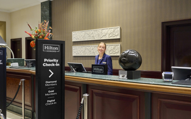 Hilton Antwerp Old Town