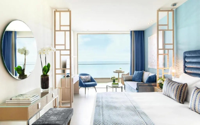 Отель Ikos Oceania