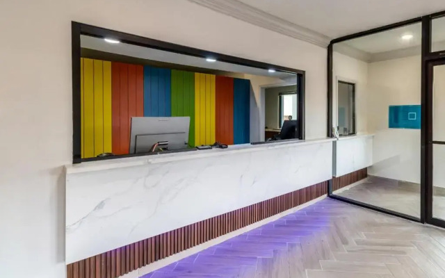 Signature Inn Houston Galleria
