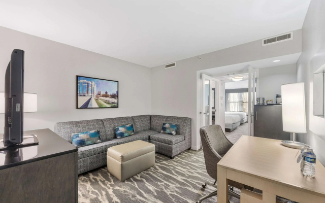 DoubleTree Suites by Hilton Hotel Huntsville South