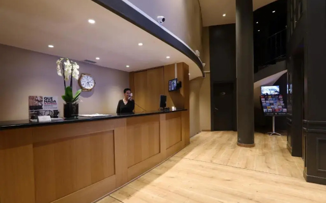 Guitart Grand Passage