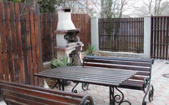 Na Tsiolkovskogo Guest House