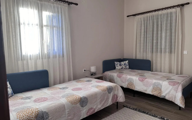 Genari Beach Apartments