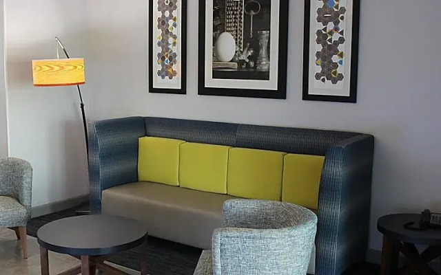 Plaza Inn and Suites