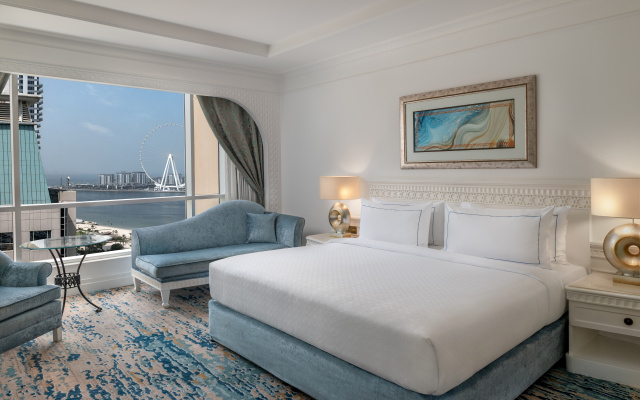 Al Habtoor Grand Resort, Autograph Collection® - Image 3