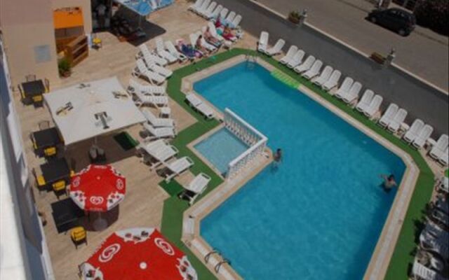 Lidya Hotel