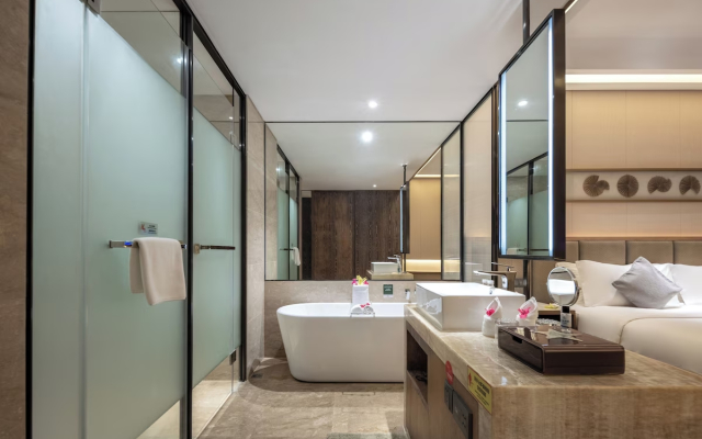 Sanya Harman Hotel