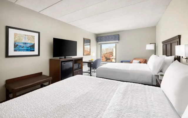 Hampton Inn Columbia