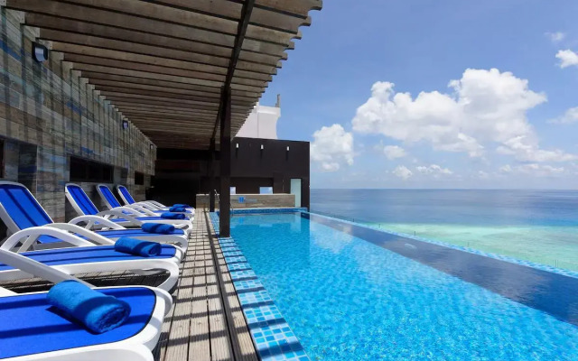 Arena Beach Hotel