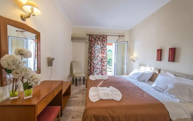 Venus Hotel & Suites