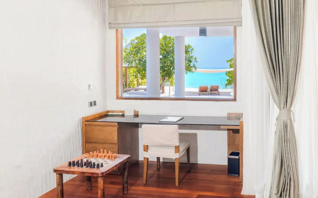 Hideaway Beach Resort & Spa
