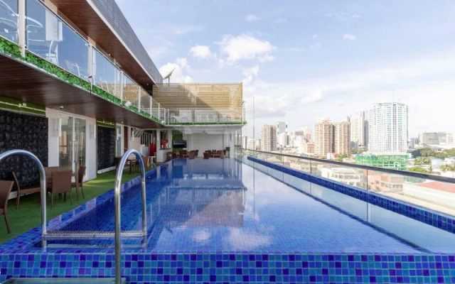 Selah Pods Hotel Manila