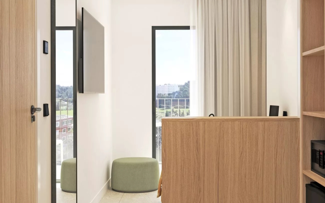 Отель Tangerine by Honne Hotels