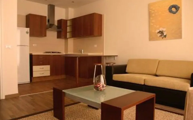 Phoenix Hotel Residence