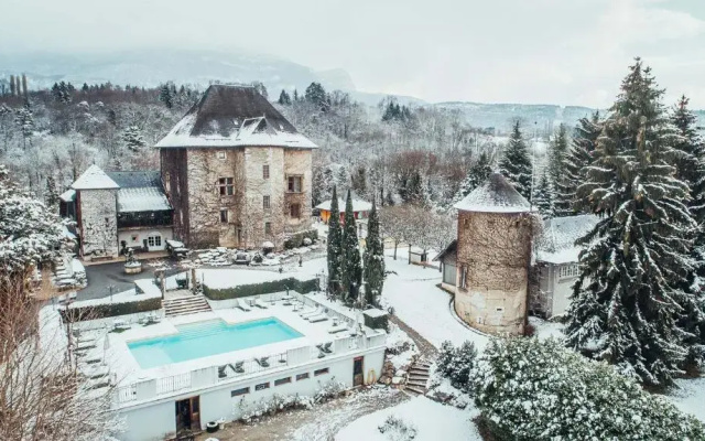 Le Chateau De Candie