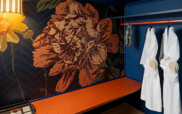 Anglo American Hotel Florence, Curio Collection by Hilton