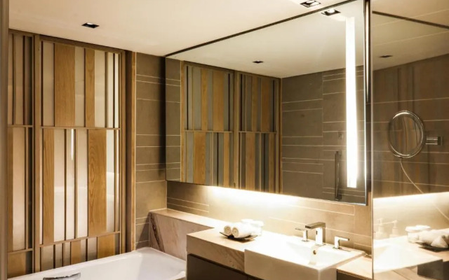 New World Makati Hotel