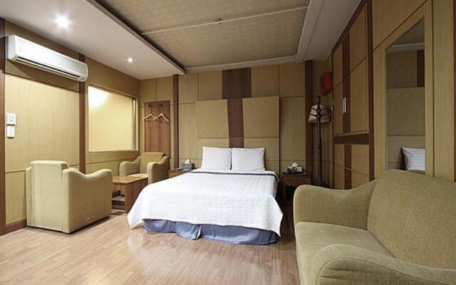 东大门伊芙琳酒店(The Evelyn Hotel Dongdaemun)